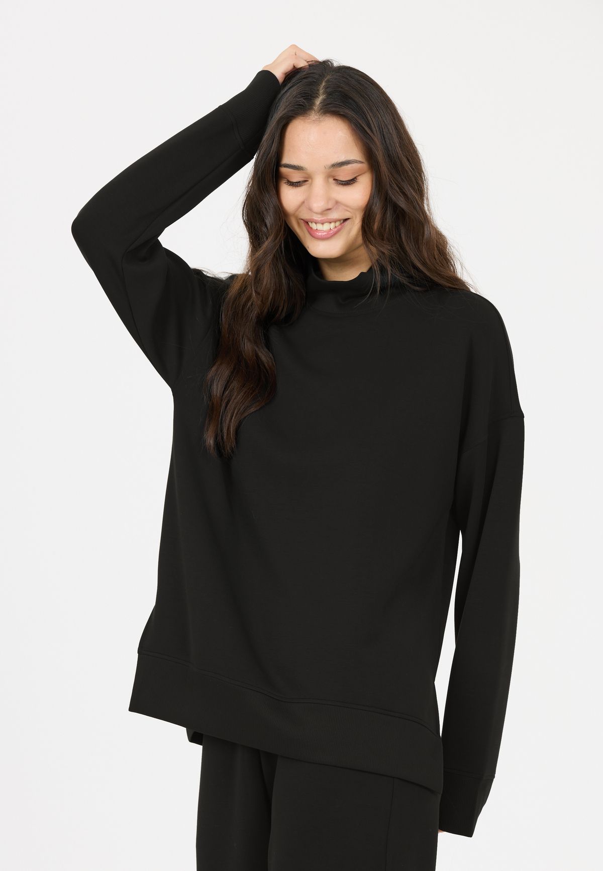 ATHLECIA Yunes W Turtle Neck
