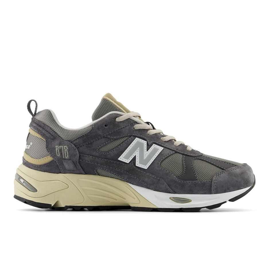 New Balance 878